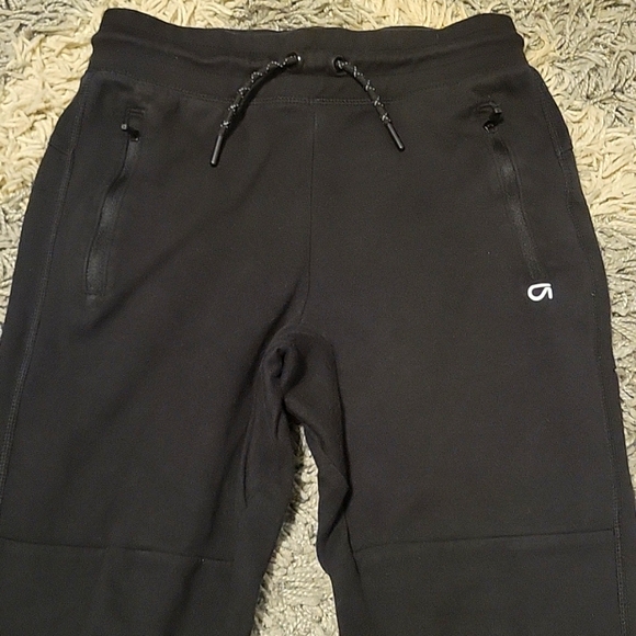 Gap Fit Tech sweatpants joggers - Picture 2 of 3